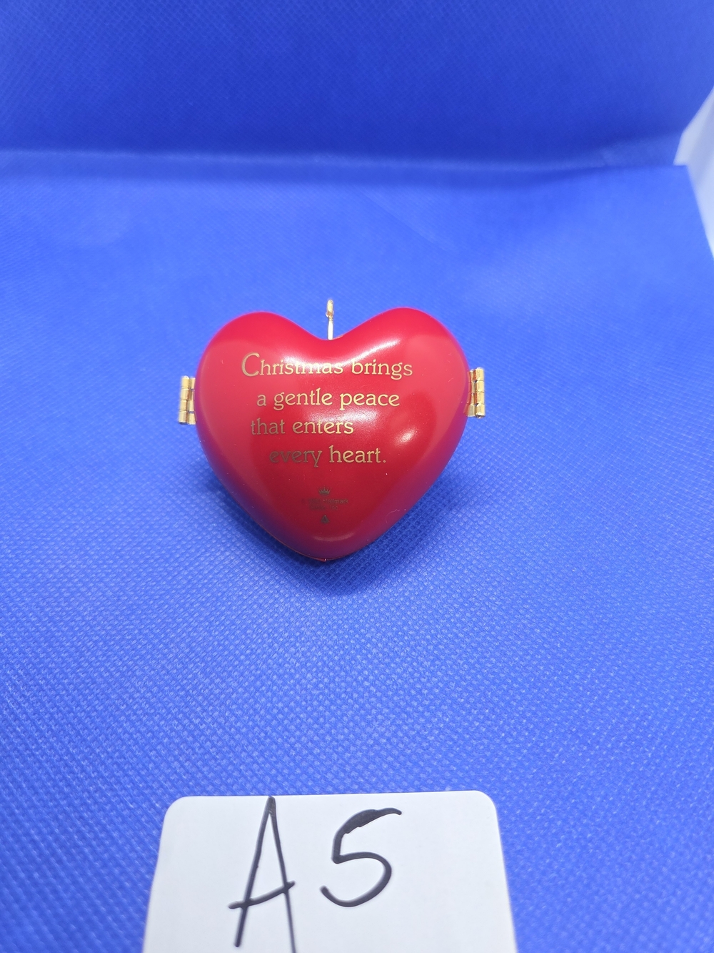 VTG Hallmark Ornament.
